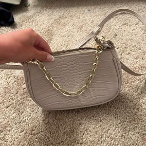 Cute cross body